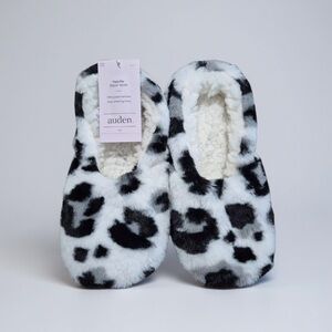 Auden Faux Fur Leopard Print Slipper Socks Women's Size S/M 6-7 NWT